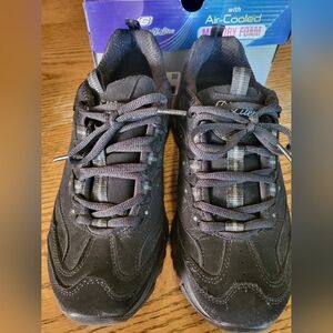 NIB SKECHERS D' Lites With Memory Foam